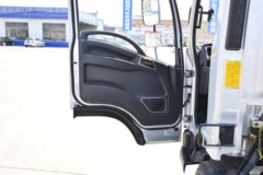 陕汽商用车 德龙G1 155马力 4.18米单排栏板轻卡(SX1041NP6331)
