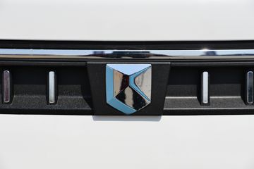 �������� ��R 1.6L 122���� ���� 3.7�׵�����ʽ΢��(YTQ5031XXYPHQ331)ͼƬ