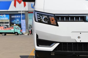 �������� ��R 1.6L 122���� ���� 3.7�׵�����ʽ΢��(YTQ5031XXYPHQ331)ͼƬ