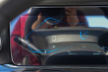 �������� ��R 1.6L 122���� ���� 3.7�׵�����ʽ΢��(YTQ5031XXYPHQ331)ͼƬ