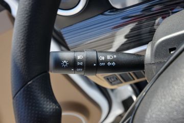 �������� ��R 1.6L 122���� ���� 3.7�׵�����ʽ΢��(YTQ5031XXYPHQ331)ͼƬ