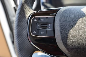 �������� ��R 1.6L 122���� ���� 3.7�׵�����ʽ΢��(YTQ5031XXYPHQ331)ͼƬ