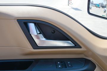 �������� ��R 1.6L 122���� ���� 3.7�׵�����ʽ΢��(YTQ5031XXYPHQ331)ͼƬ