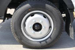 蓝擎汽车 凌R 1.6L 122马力 汽油 3.7米单排厢式微卡(YTQ5031XXYPHQ331)