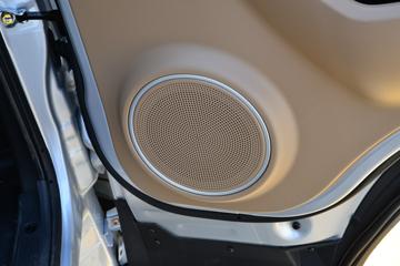 �������� ��R 1.6L 122���� ���� 3.7�׵�������΢��(YTQ1031PHQ331)ͼƬ