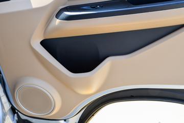 �������� ��R 1.6L 122���� ���� 3.7�׵�������΢��(YTQ1031PHQ331)ͼƬ