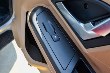 �������� ��R 1.6L 122���� ���� 3.7�׵�������΢��(YTQ1031PHQ331)ͼƬ