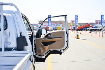 �������� ��R 1.6L 122���� ���� 3.7�׵�������΢��(YTQ1031PHQ331)ͼƬ