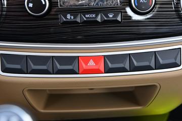 �������� ��R 1.6L 122���� ���� 3.7�׵�������΢��(YTQ1031PHQ331)ͼƬ