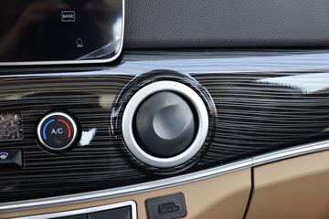 �������� ��R 1.6L 122���� ���� 3.7�׵�������΢��(YTQ1031PHQ331)ͼƬ