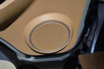 �������� ��R 1.6L 122���� ���� 3.7�׵�������΢��(YTQ1031PHQ331)ͼƬ