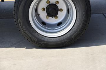 �������� ��R 1.6L 122���� ���� 3.7�׵�������΢��(YTQ1031PHQ331)ͼƬ