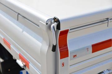 �������� ��R 1.6L 122���� ���� 3.7�׵�������΢��(YTQ1031PHQ331)ͼƬ