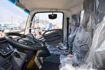 �����Ῠ ��N 151���� 4.18�׵��������Ῠ(����)(YTQ1041KK333-2)ͼƬ