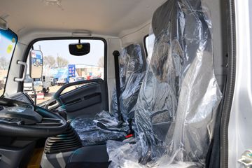 �����Ῠ ��N 151���� 4.18�׵��������Ῠ(����)(YTQ1041KK333-2)ͼƬ