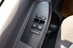 蓝擎轻卡 龙N 151马力 4.18米单排栏板轻卡(中体)(YTQ1041KK333-2)