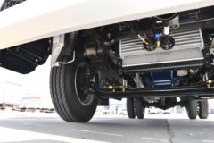 蓝擎轻卡 龙N 151马力 4.18米单排栏板轻卡(中体)(YTQ1041KK333-2)