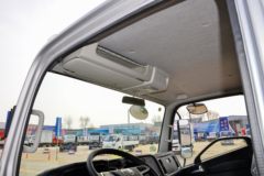 解放 J6F 招财虎 137马力 3.82米排半栏板轻卡(6档变速箱)(CA1040P40K61L2E6A85)