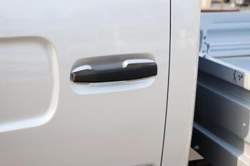 �������� ��R ����� 1.6L 122���� ���� 3.05��˫������΢��ͼƬ