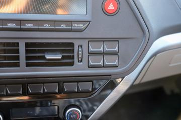 �������� ��R ����� 1.6L 122���� ���� 3.05��˫������΢��ͼƬ