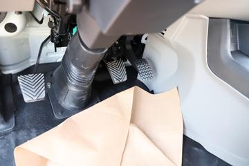 �������� ��R ����� 1.6L 122���� ���� 3.05��˫������΢��ͼƬ