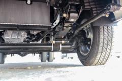 蓝擎汽车 凌R 高配版 1.6L 122马力 汽油 3.05米双排栏板微卡(YTQ1031PHQ332)