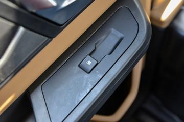 �������� ��R 1.6L 122���� ���� 2.7��˫������΢��ͼƬ