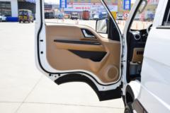 蓝擎汽车 凌R 1.6L 122马力 汽油 2.7米双排栏板微卡