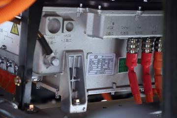 һ����� J6L�п� 6X4 ���綯���ǣ����282kWhͼƬ