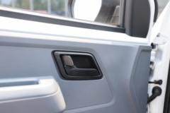 五菱 扬光 实用型 2024款 2.9T 2座 4.985米纯电动封闭货车41.9kWh