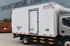 多利卡D6&nbsp;冷藏车上装图片