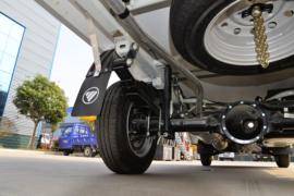 祥菱V1&nbsp;冷藏车底盘图片