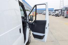 福顺&nbsp;冷藏车驾驶室图片