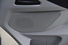 大通V90&nbsp;冷藏车驾驶室图片