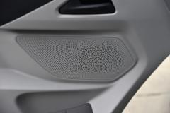 上汽大通 V90 150马力 5.94米长轴高顶冷藏车(后双胎)(程力威牌)(CLW5044XLCSH6)