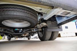 大通V90&nbsp;冷藏车底盘图片