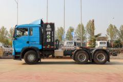 中国重汽 HOWO TX重卡 25T 6X4 换电式纯电动牵引车(ZZ4257V384GZ1SBEV)282kWh