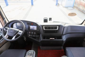 �й����� HOWO TX�ؿ� 25T 6X4 ����ʽ���綯ǣ����282kWhͼƬ