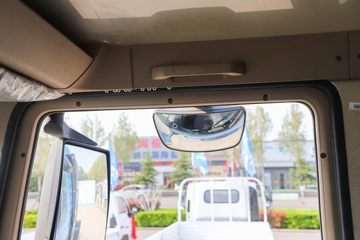 �й����� HOWO TX�ؿ� 25T 6X4 ����ʽ���綯ǣ����282kWhͼƬ