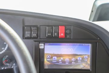 �й����� HOWO TX�ؿ� 25T 6X4 ����ʽ���綯ǣ����282kWhͼƬ