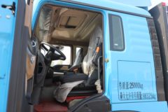 中国重汽 HOWO TX重卡 25T 6X4 换电式纯电动牵引车(ZZ4257V384GZ1SBEV)282kWh