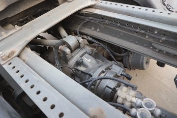 �й����� HOWO TX�ؿ� 25T 6X4 ����ʽ���綯ǣ����282kWhͼƬ