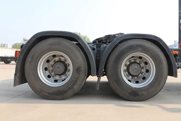�й����� HOWO TX�ؿ� 25T 6X4 ����ʽ���綯ǣ����282kWhͼƬ