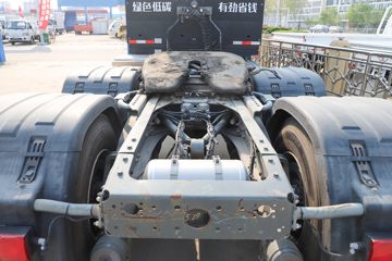 �й����� HOWO TX�ؿ� 25T 6X4 ����ʽ���綯ǣ����282kWhͼƬ