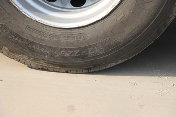 �й����� HOWO TX�ؿ� 25T 6X4 ����ʽ���綯ǣ����282kWhͼƬ