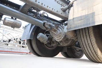 �й����� HOWO TX�ؿ� 25T 6X4 ����ʽ���綯ǣ����282kWhͼƬ