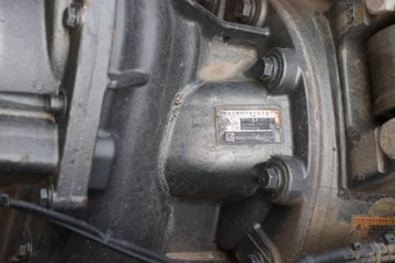 �й����� HOWO TX�ؿ� 25T 6X4 ����ʽ���綯ǣ����282kWhͼƬ