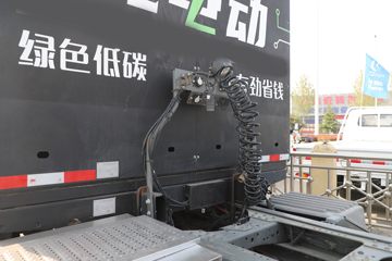 �й����� HOWO TX�ؿ� 25T 6X4 ����ʽ���綯ǣ����282kWhͼƬ