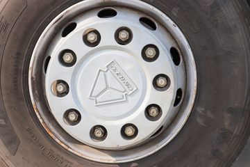 �й����� HOWO TX�ؿ� 25T 6X4 ����ʽ���綯ǣ����282kWhͼƬ