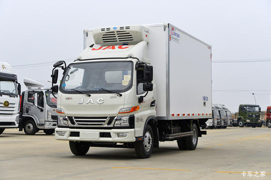 ��������V5 ���ʰ� 152���� 4X2 4.03����س�